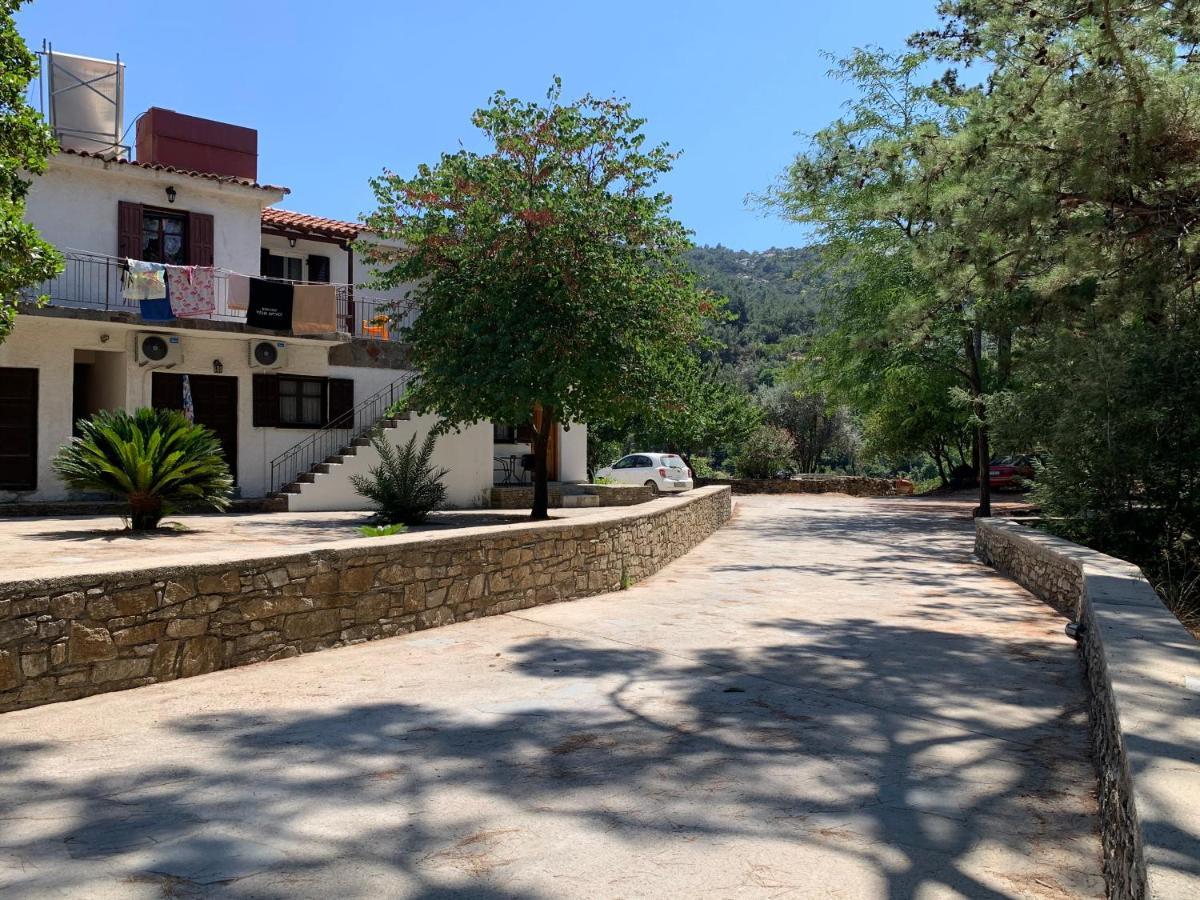 One Bedroom Apartment With Kitchenette# 12 A Ράχες Εξωτερικό φωτογραφία